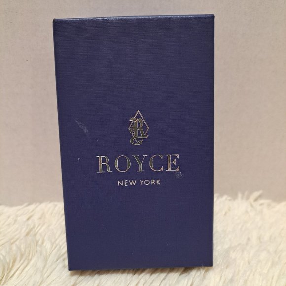 Royce New York Compact Manicure Kit - Picture 1 of 8